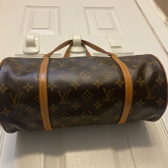 Louis Vuitton Vintage Monogram Canvas Papillon 30 Satchel - Picture 4 of 14